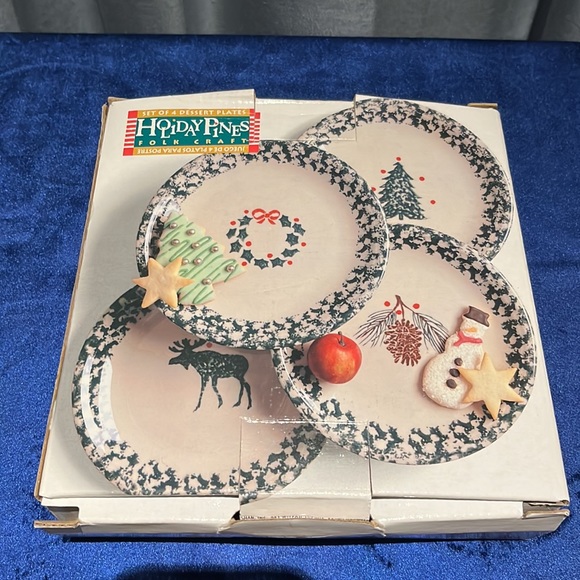 NIB Folk Craft Holiday Pines Dessert Plates By Tienshan - set of 4 Discontinued! - Picture 12 of 16